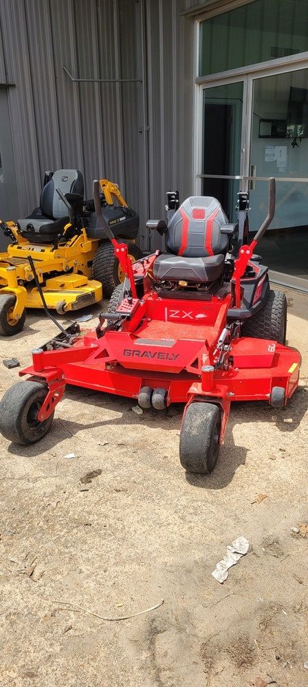 Gravely PRO TURN ZX